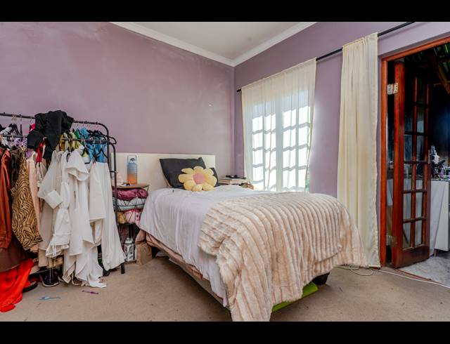 4 BEDROOM HOUSE FOR SALE IN SUMMERSET